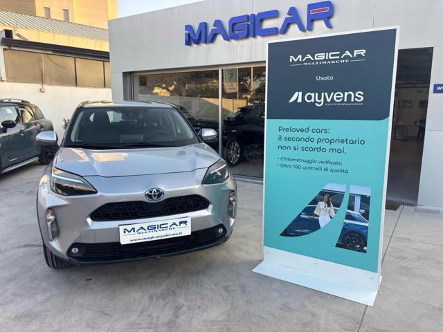 TOYOTA Yaris Cross Argento metallizzato