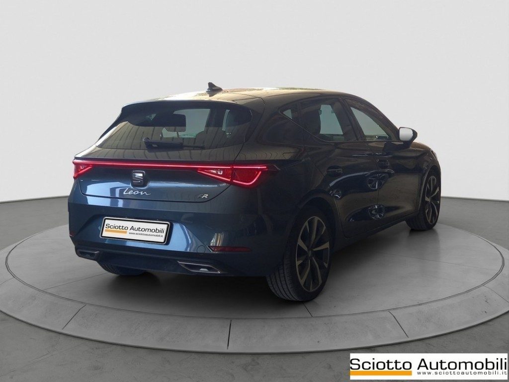 SEAT Leon 1.5 TSI 150 CV FR - 6
