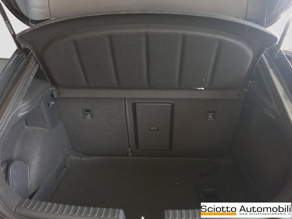 SEAT Leon 1.5 TSI 150 CV FR - 17