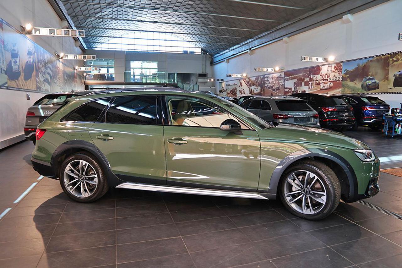 AUDI A4 allroad 40 TDI S-Tronic Identity Contrast - 10