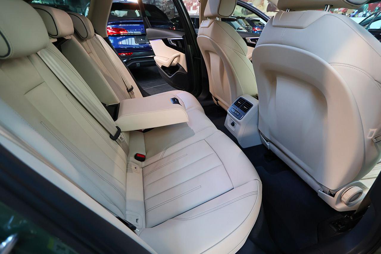 AUDI A4 allroad 40 TDI S-Tronic Identity Contrast - 19