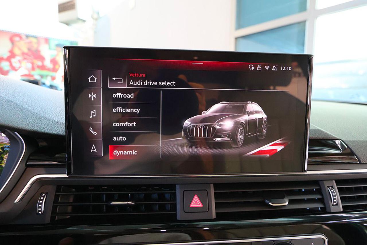 AUDI A4 allroad 40 TDI S-Tronic Identity Contrast - 27