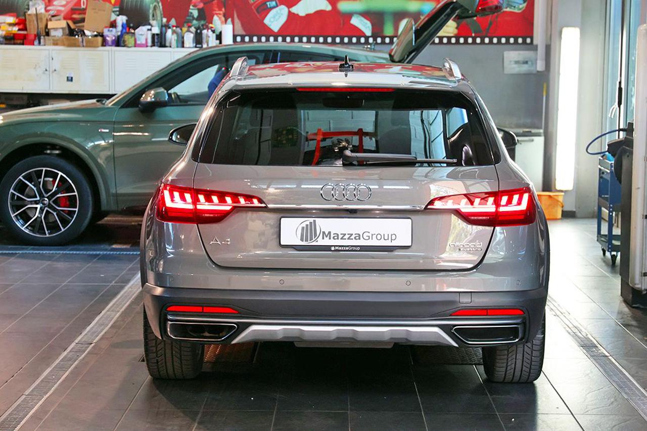 AUDI A4 allroad 40 TDI S-Tronic Identity Contrast - 4