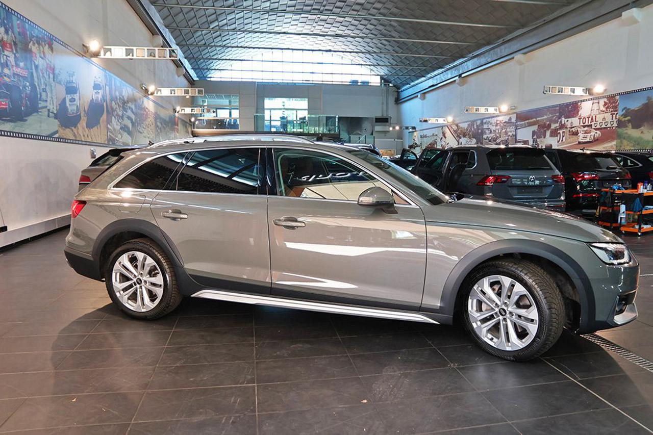 AUDI A4 allroad 40 TDI S-Tronic Identity Contrast - 10