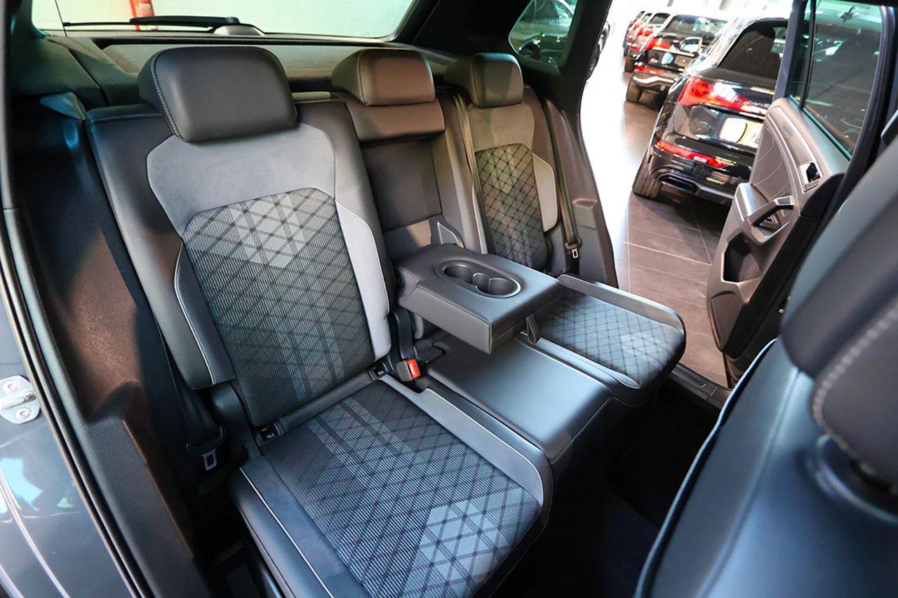 VOLKSWAGEN Tiguan 1.5 TSI 150cv DSG ACT R-Line - 19