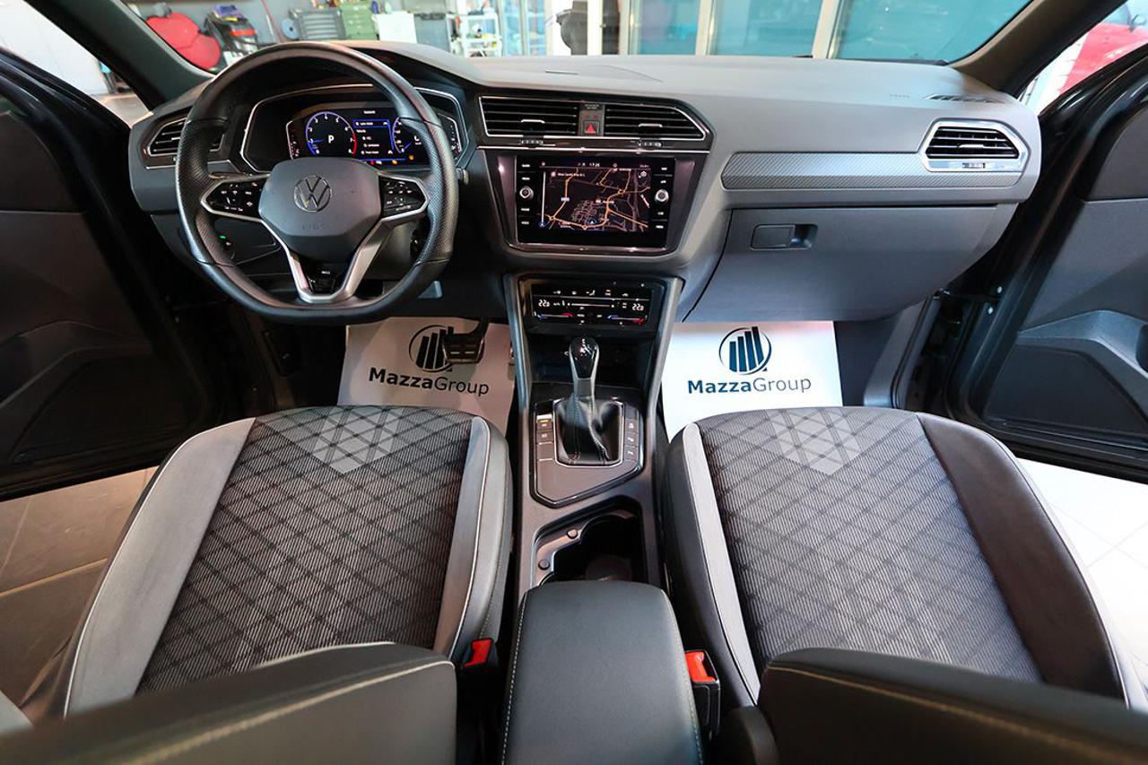 VOLKSWAGEN Tiguan 1.5 TSI 150cv DSG ACT R-Line - 14