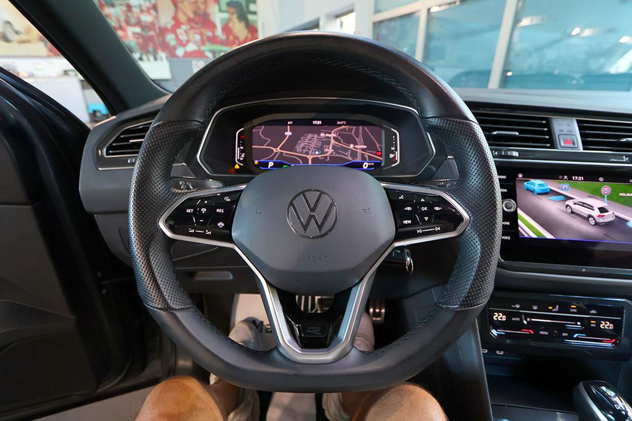 VOLKSWAGEN Tiguan 1.5 TSI 150cv DSG ACT R-Line - 20