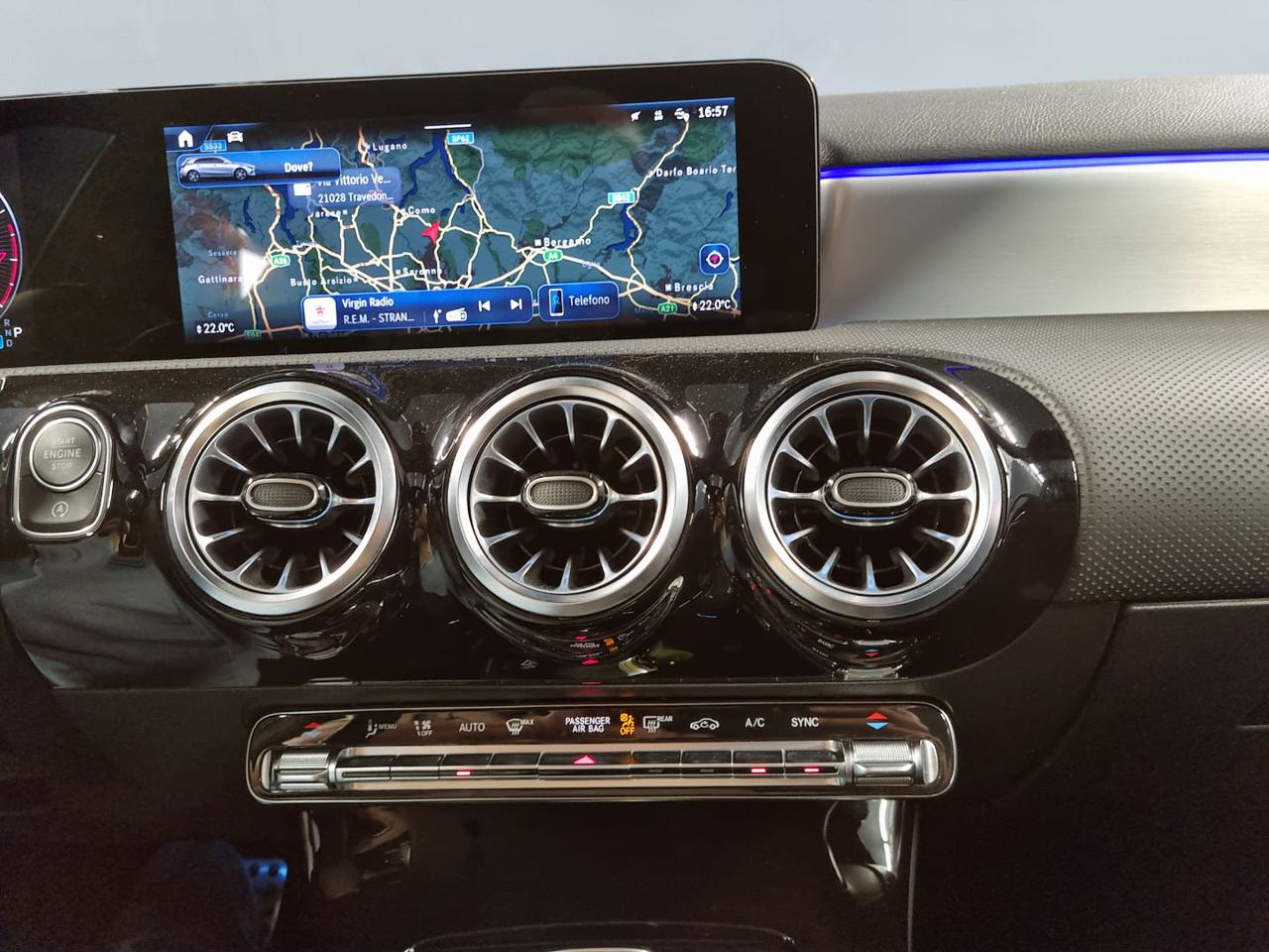 MERCEDES-BENZ A 180 Automatic AMG Line Premium Plus - 13