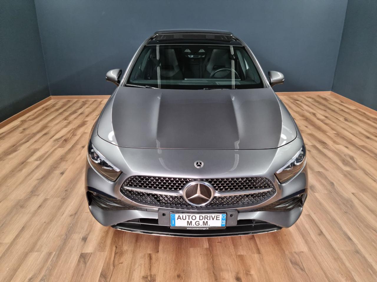 MERCEDES-BENZ A 180 Automatic AMG Line Premium Plus - 27