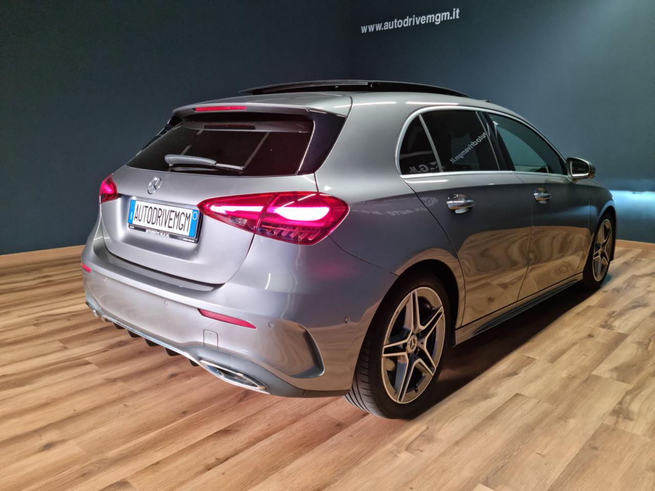 MERCEDES-BENZ A 180 Automatic AMG Line Premium Plus - 24
