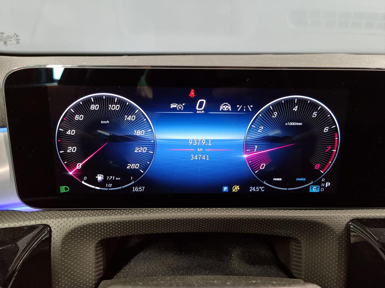 MERCEDES-BENZ A 180 Automatic AMG Line Premium Plus - 7