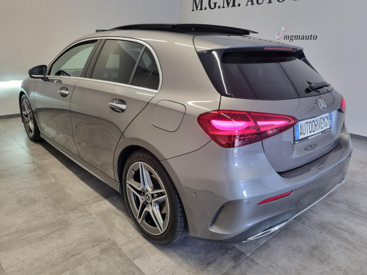 MERCEDES-BENZ A 180 Automatic AMG Line Premium Plus - 32