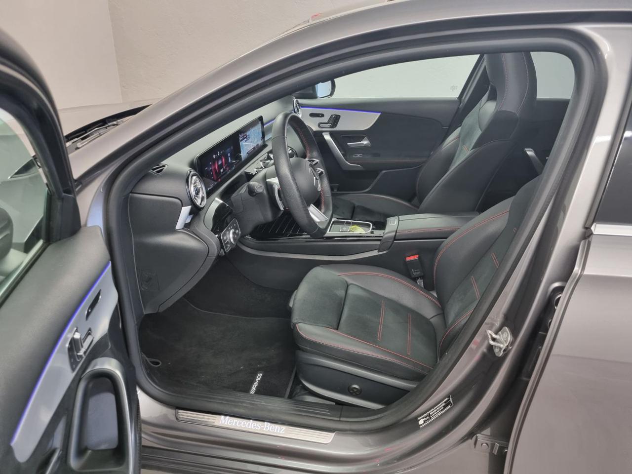 MERCEDES-BENZ A 180 Automatic AMG Line Premium Plus - 8