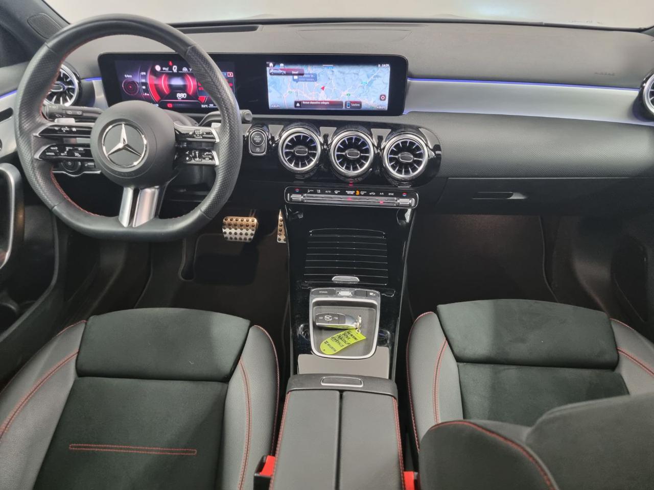 MERCEDES-BENZ A 180 Automatic AMG Line Premium Plus - 6
