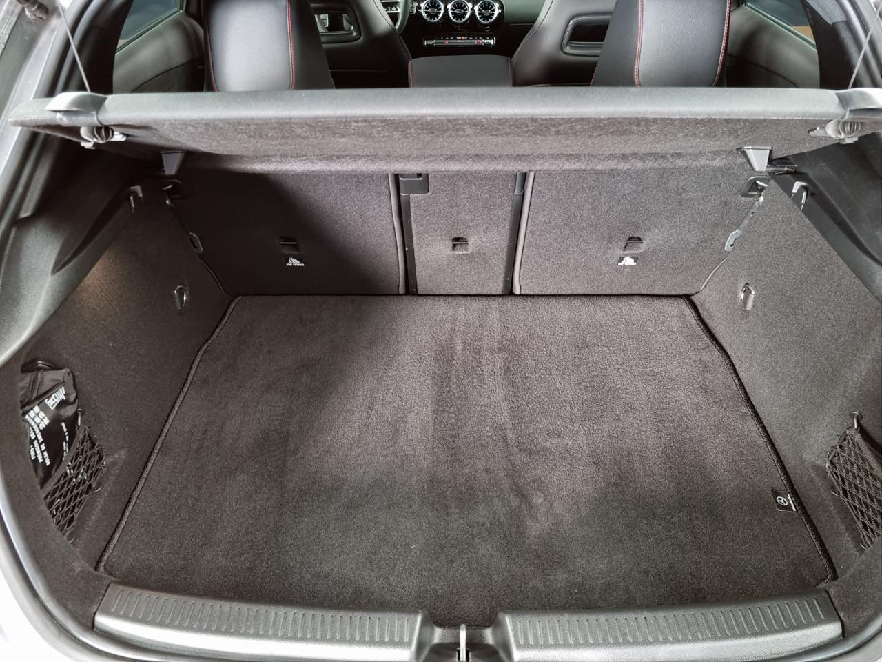 MERCEDES-BENZ A 180 Automatic AMG Line Premium Plus - 18