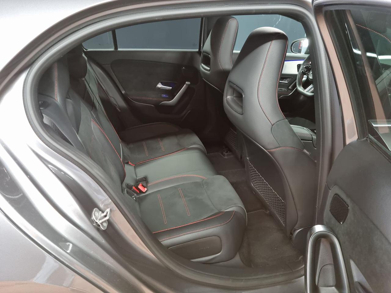 MERCEDES-BENZ A 180 Automatic AMG Line Premium Plus - 19