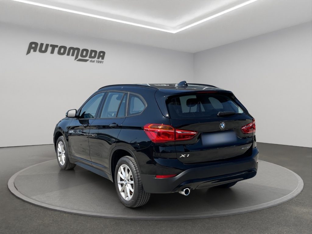 BMW X1 sDrive 16d - 6