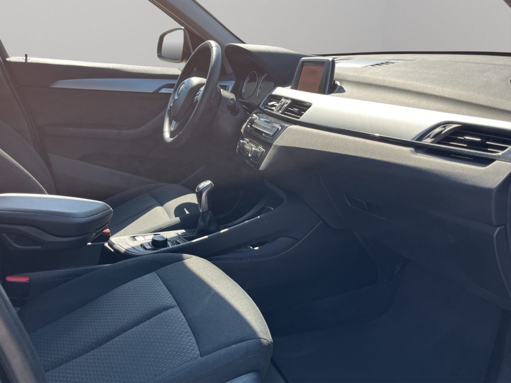 BMW X1 sDrive 16d - 9