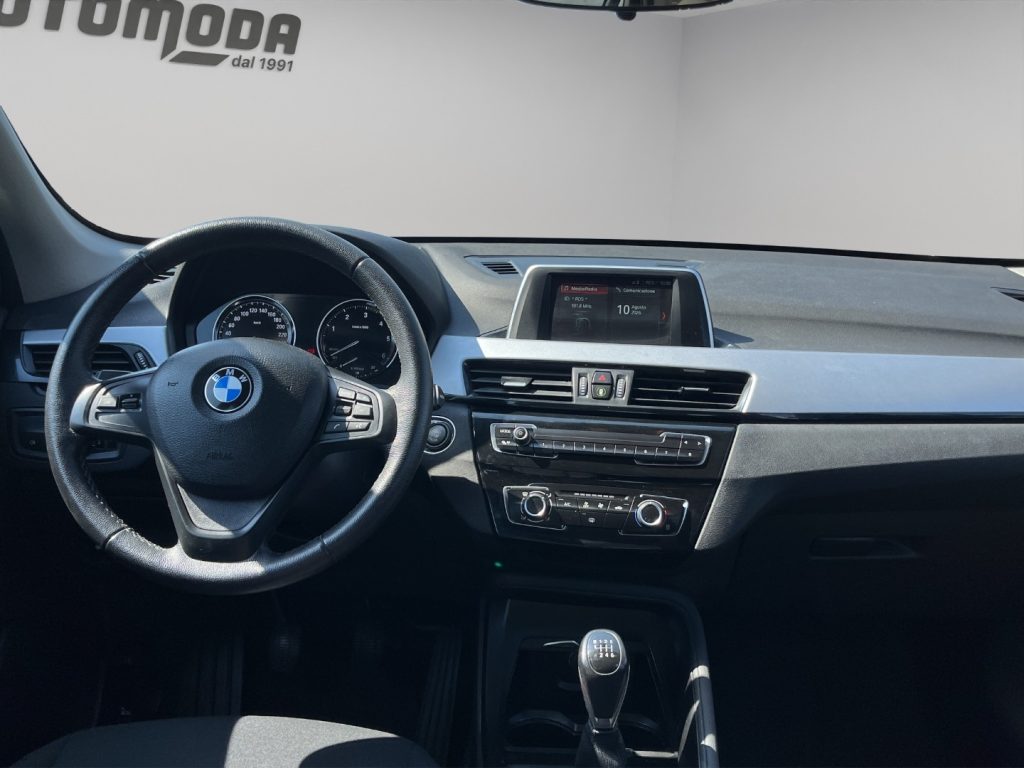 BMW X1 sDrive 16d - 10