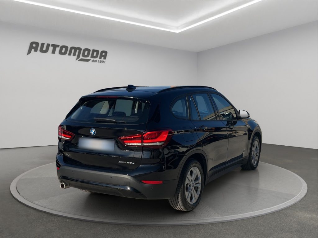 BMW X1 xDrive25e Advantage Auto - 4