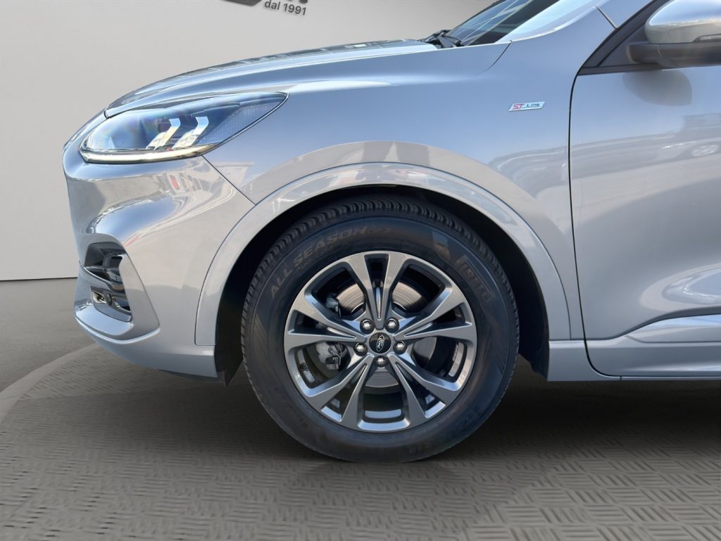 FORD Kuga 1.5 120CV ST-Line Automatico - 19