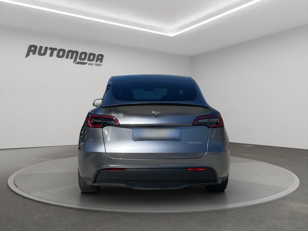 TESLA Model Y Performance Dual Motor 4WD - 5