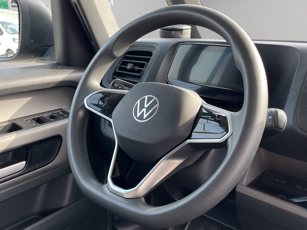 VOLKSWAGEN ID.Buzz Cargo 82kWh Automatico - 11