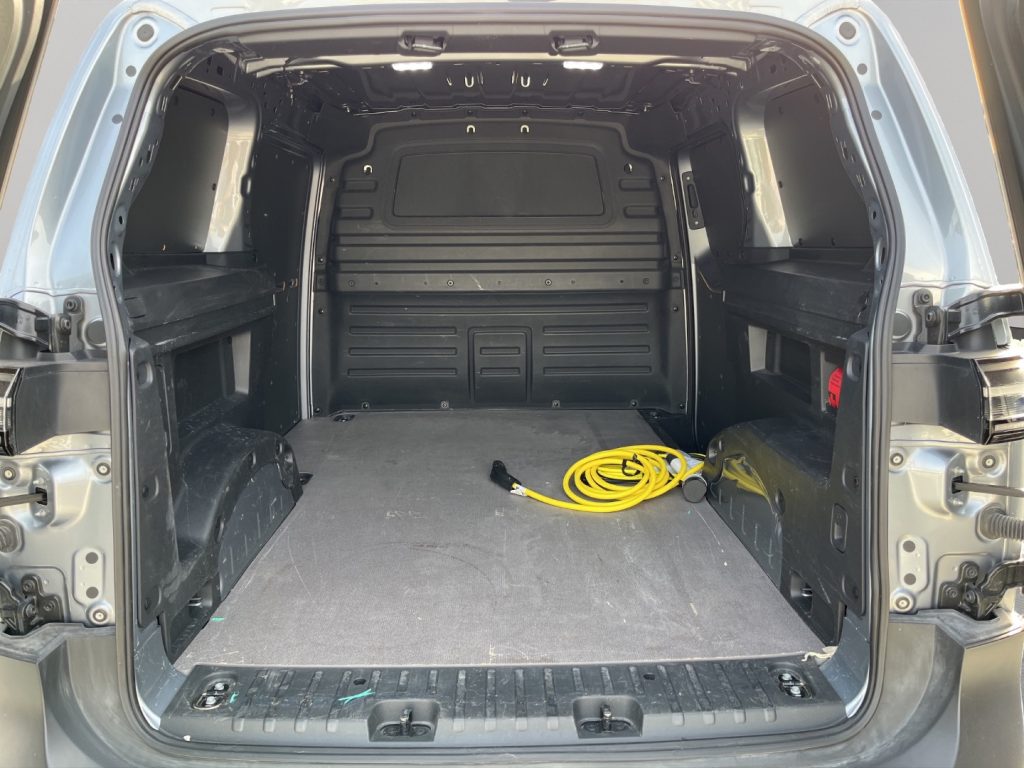 VOLKSWAGEN ID.Buzz Cargo 82kWh Automatico - 15