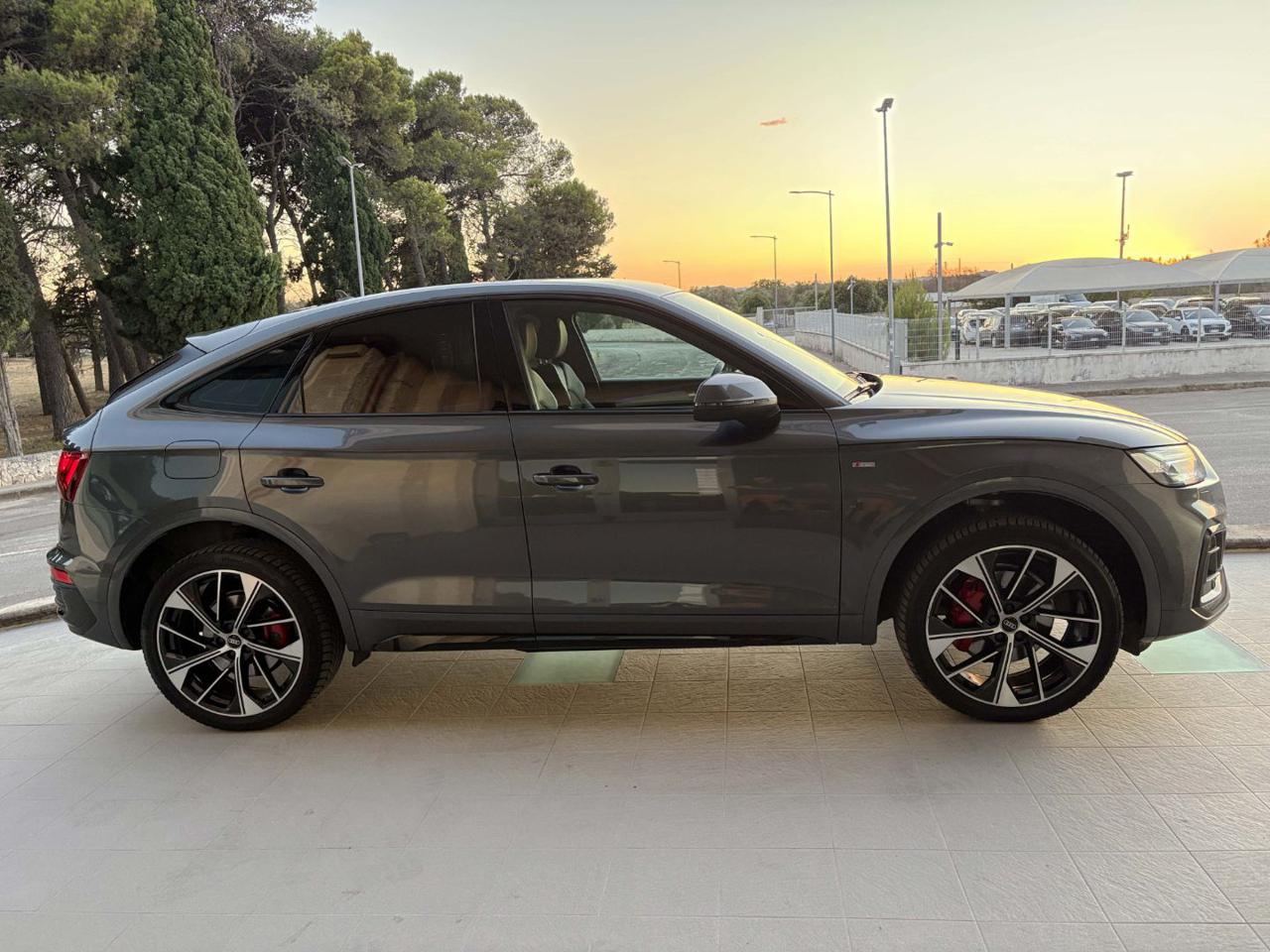 AUDI Q5 SPB Sportback 40 TDI quattro S tronic S line plus. - 4