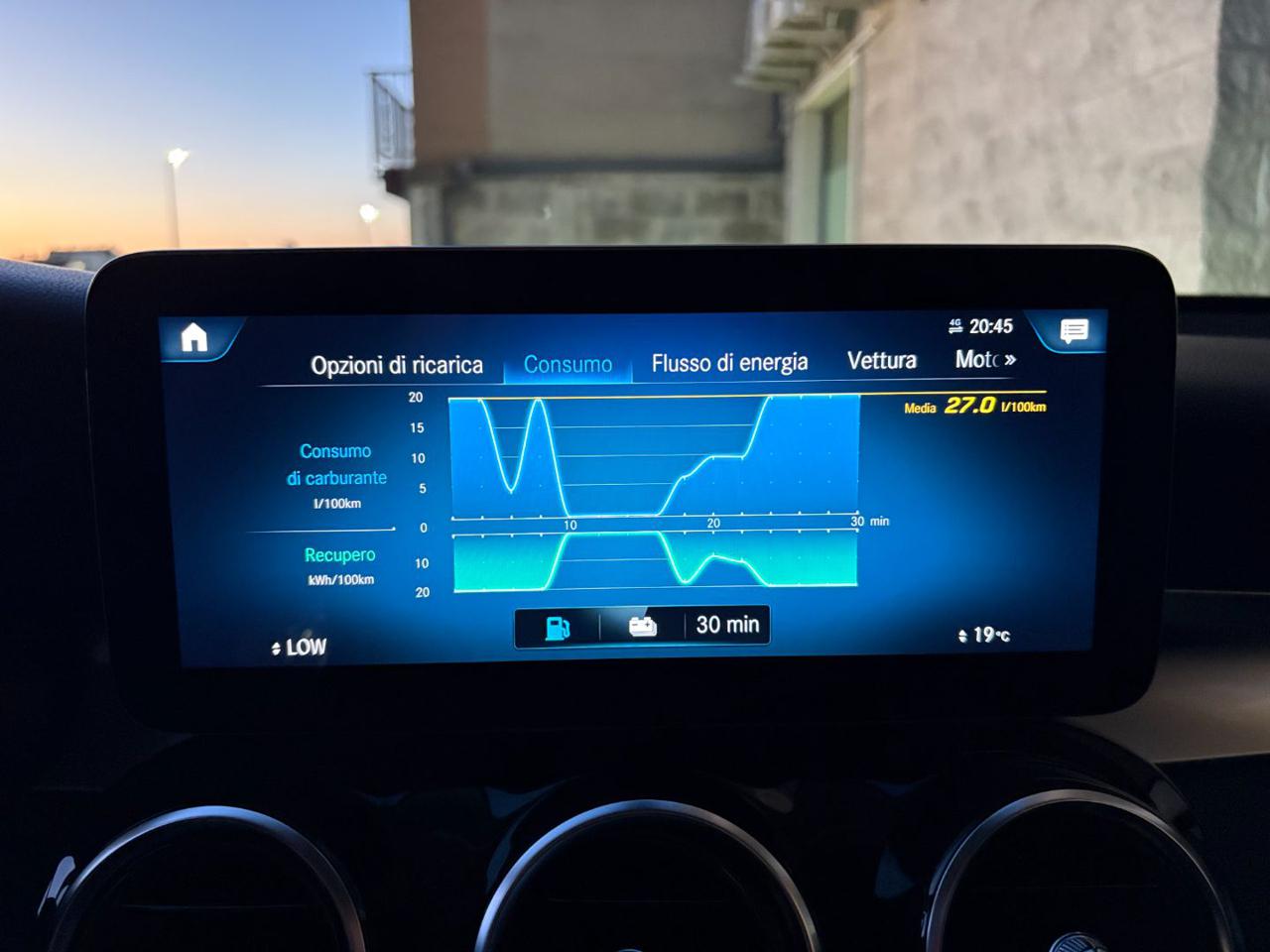 MERCEDES-BENZ GLC 300 de 4Matic Plug-in hybrid Sport. - 33