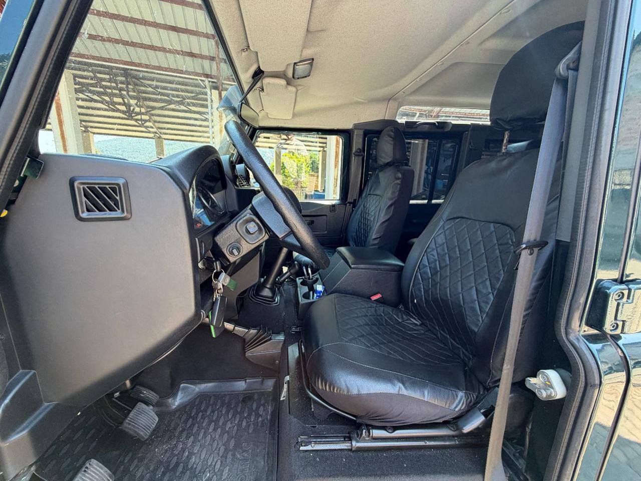 LAND ROVER Defender 110 2.2 TD4 Station Wagon N1 7 POSTI - 9
