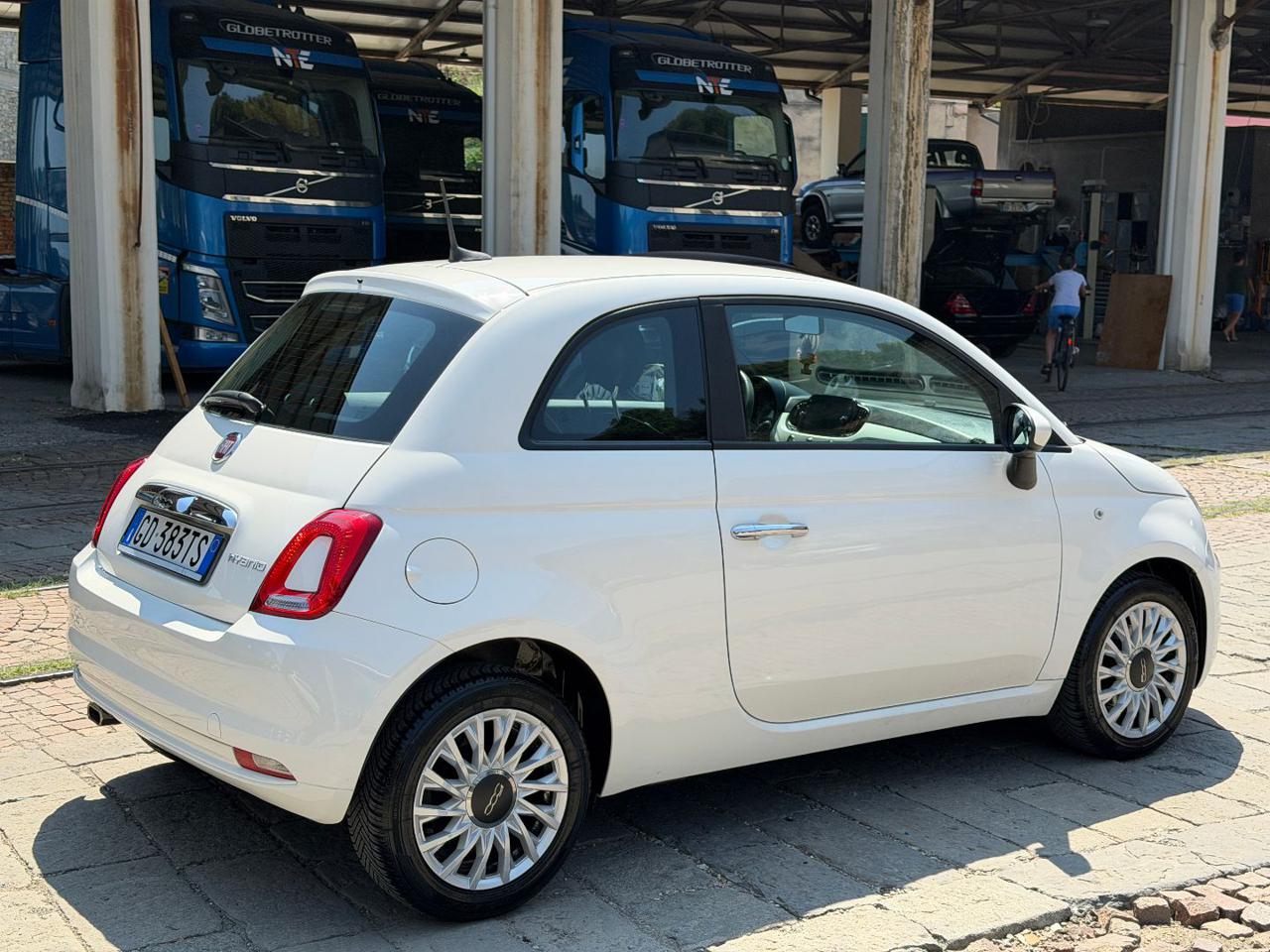FIAT 500 1.0 Hybrid Lounge - 5