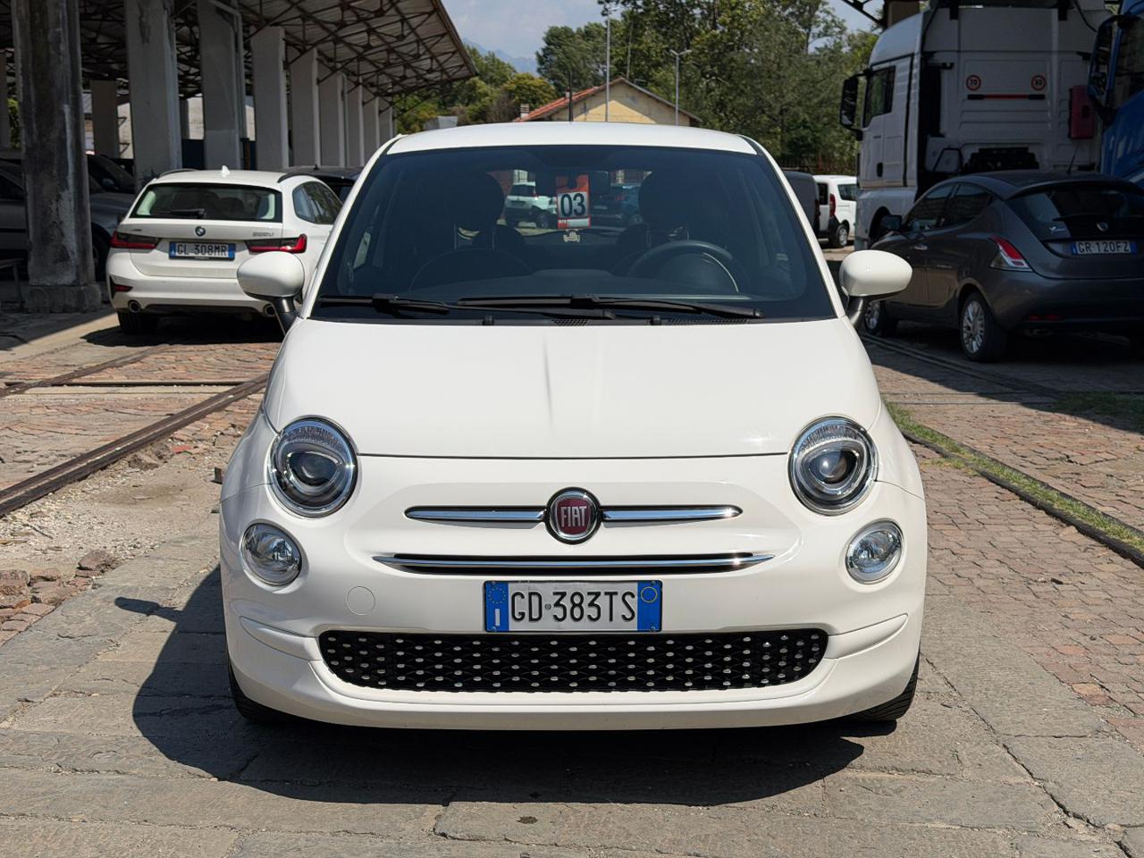 FIAT 500 1.0 Hybrid Lounge - 2