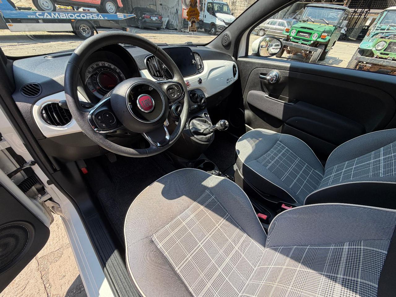 FIAT 500 1.0 Hybrid Lounge - 10