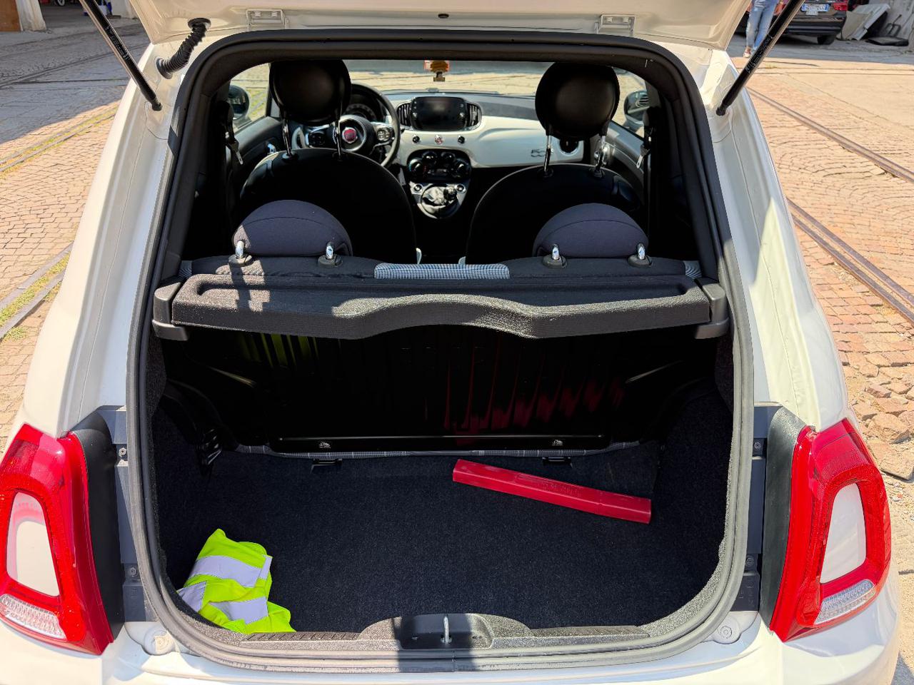 FIAT 500 1.0 Hybrid Lounge - 14