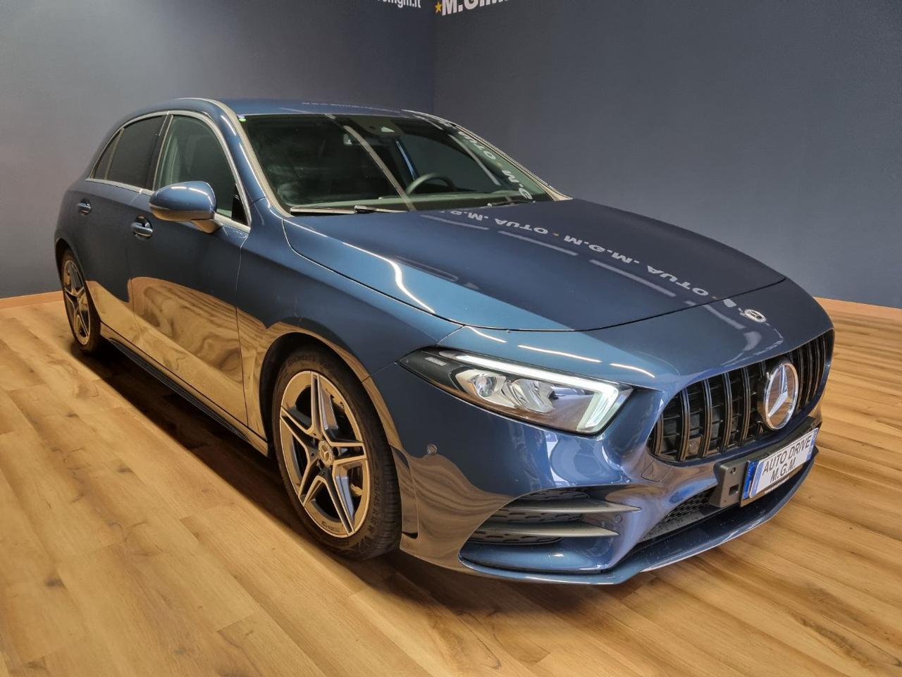 MERCEDES-BENZ A 180 d Automatic Premium - 28