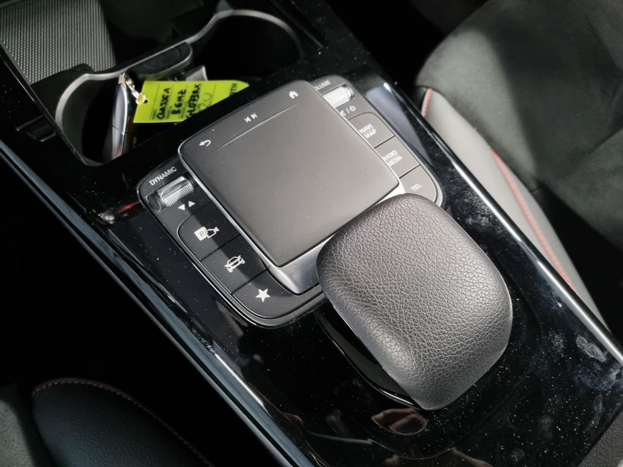 MERCEDES-BENZ A 180 d Automatic Premium - 14