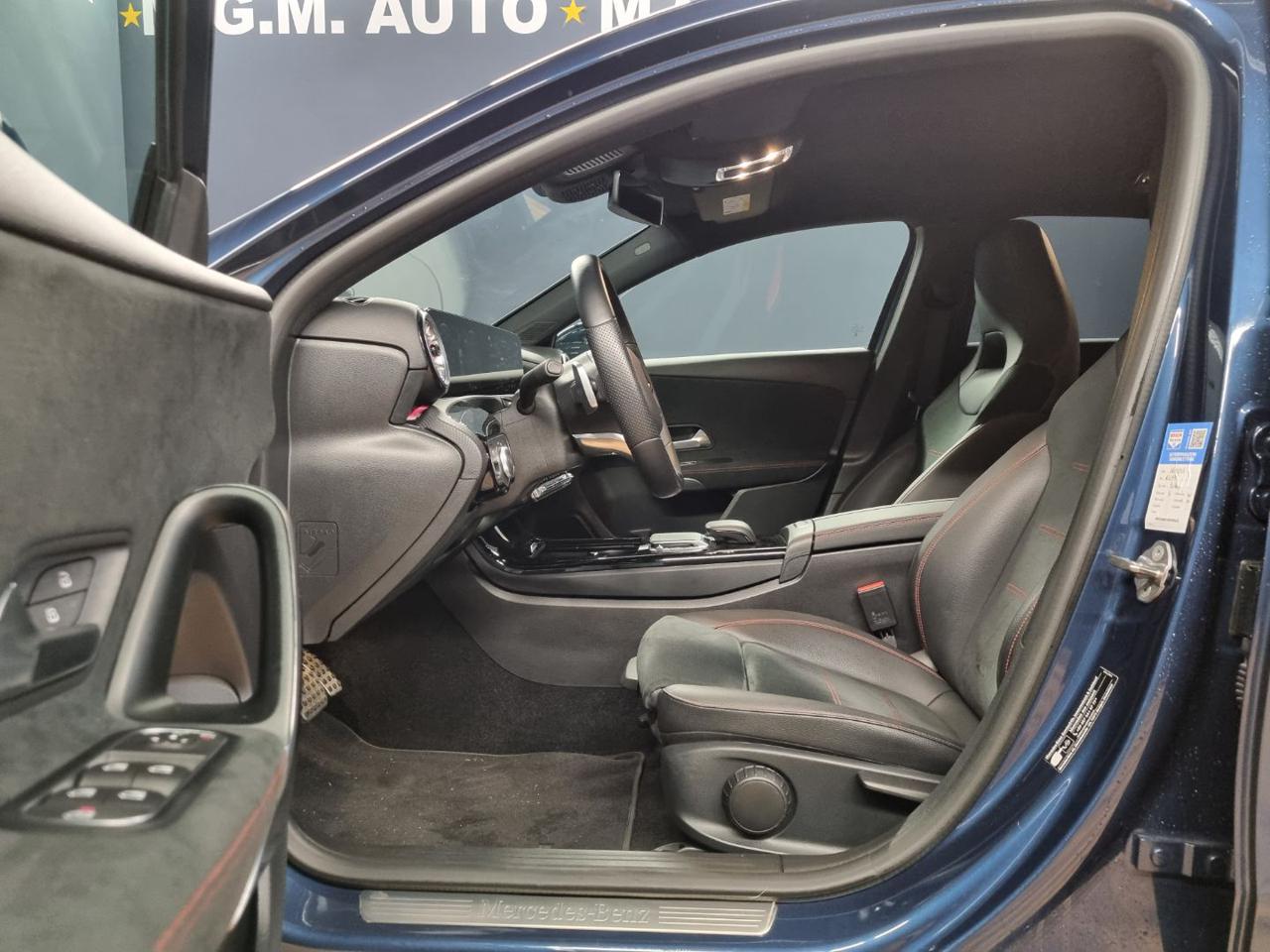 MERCEDES-BENZ A 180 d Automatic Premium - 9