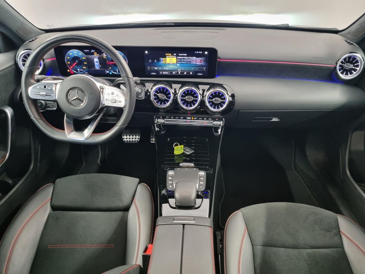 MERCEDES-BENZ A 180 d Automatic Premium - 7