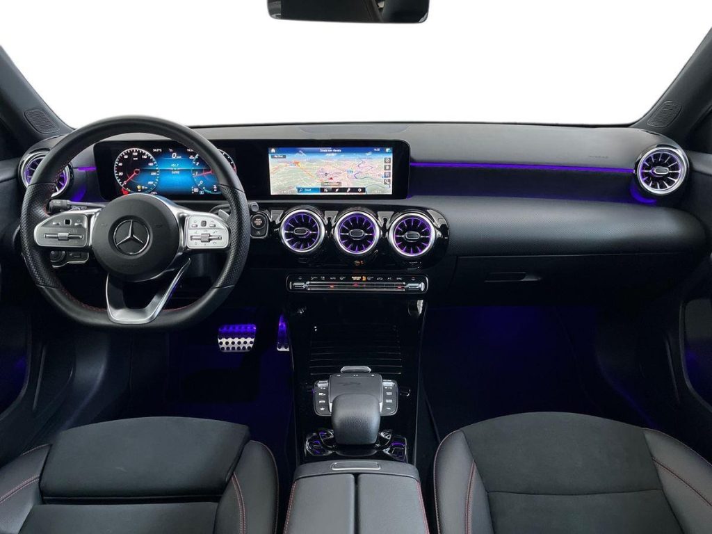 MERCEDES-BENZ A 180 Automatic Premium - 9