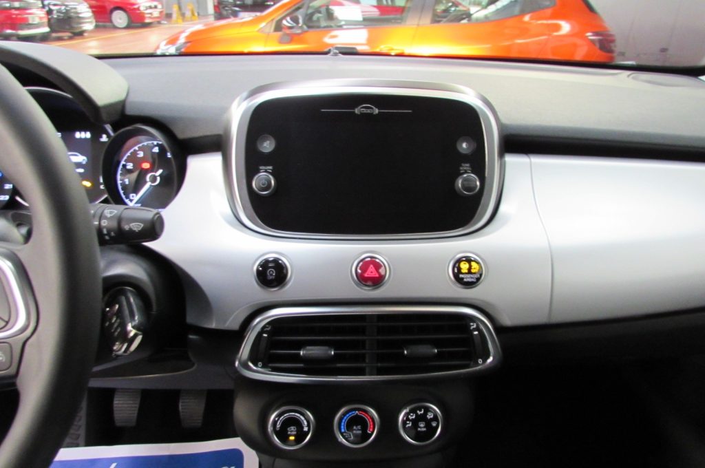 FIAT 500X 1.0 T3 120 CV CONNECT - 9