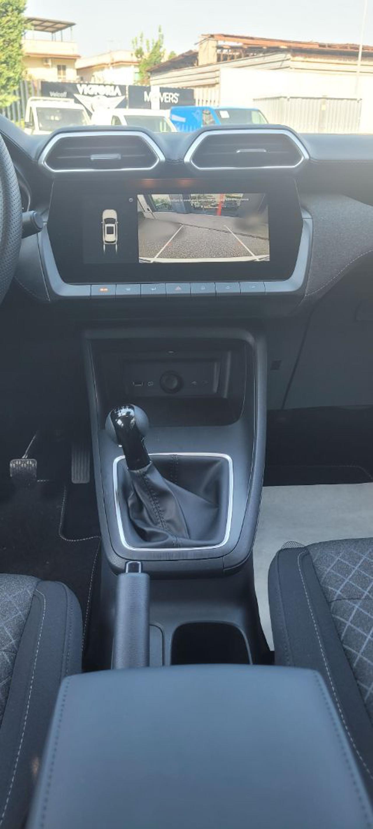 MG ZS 1.5 Standard - 9