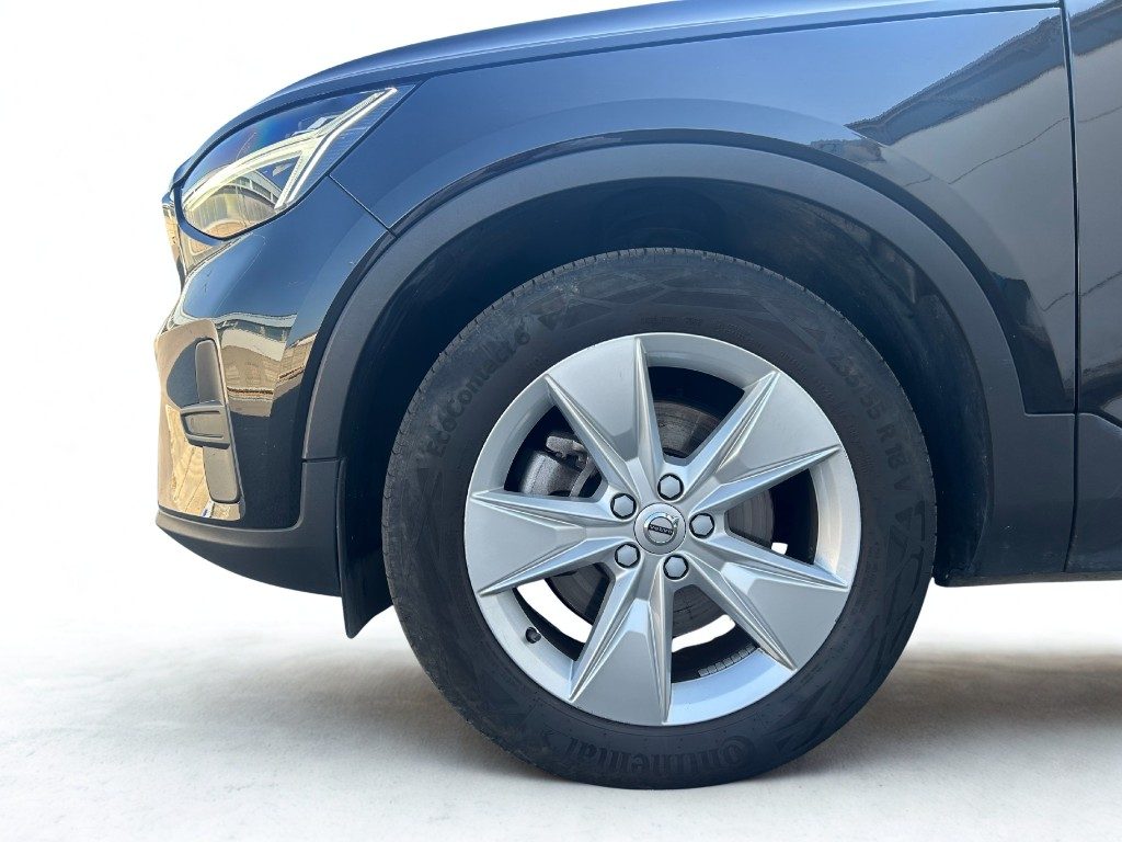 VOLVO XC40 B4 AWD automatico Core - Grid Foto 9