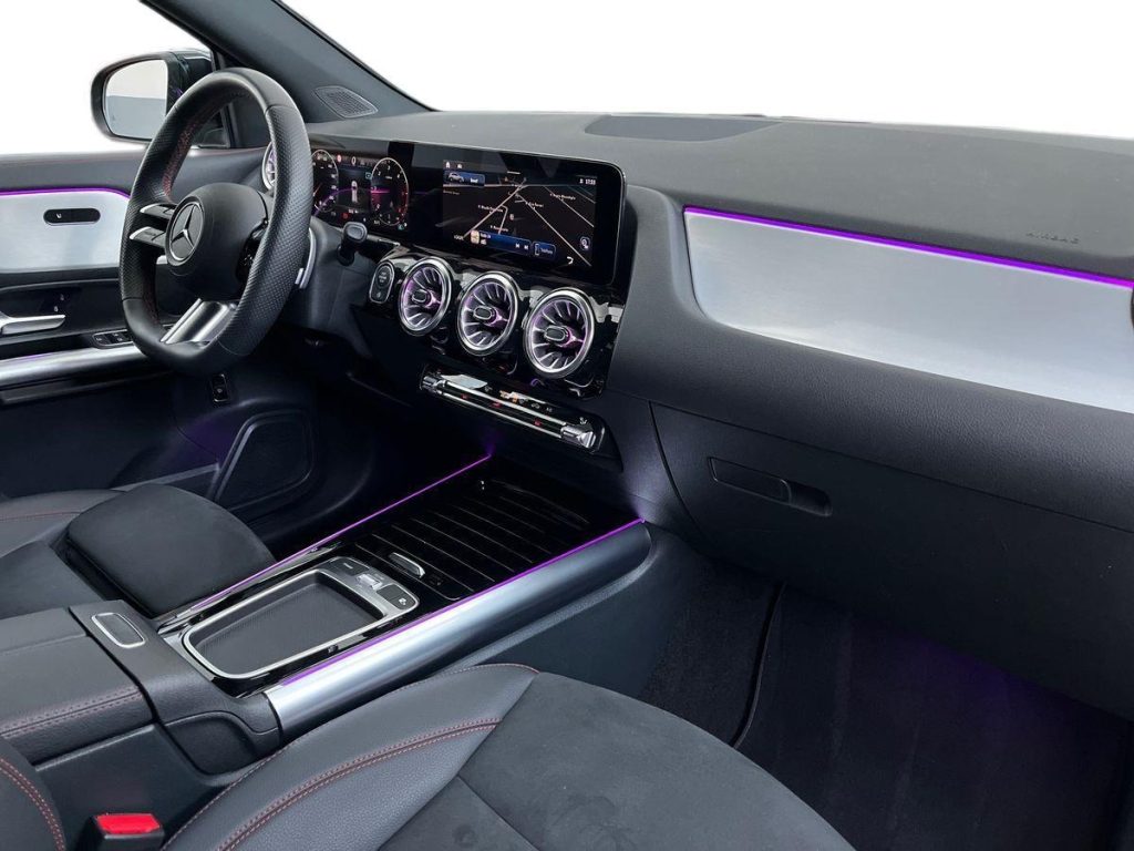 MERCEDES-BENZ GLA 200 d 4matic AMG Line Advanced Plus - 16