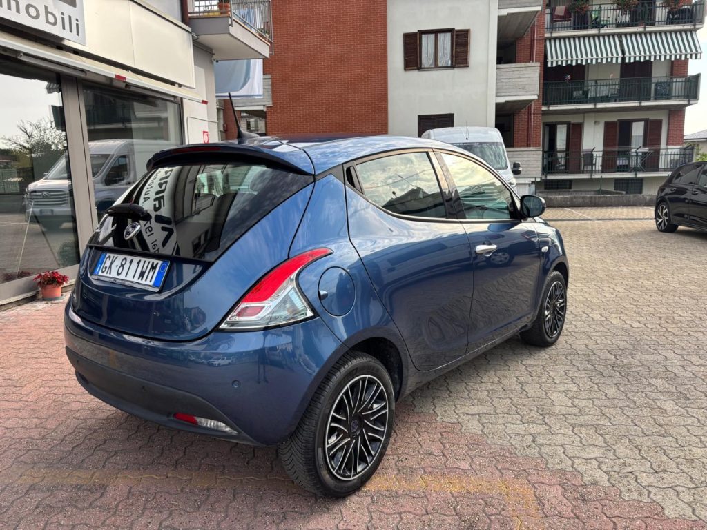 LANCIA Ypsilon 1.2 69 CV GPL Gold UNIPROPRIETARIO 5 POSTI - 6