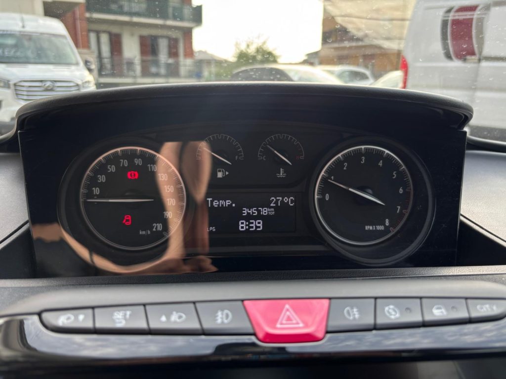 LANCIA Ypsilon 1.2 69 CV GPL Gold UNIPROPRIETARIO 5 POSTI - 18