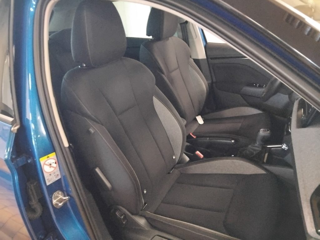 SKODA Kamiq 1.0 TSI 115 CV DSG Black Dots VIDEO 17 - 15