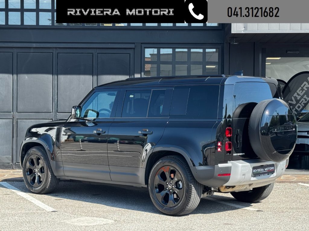 LAND ROVER Defender 110 3.0D I6 200 CV AWD Auto S - 14