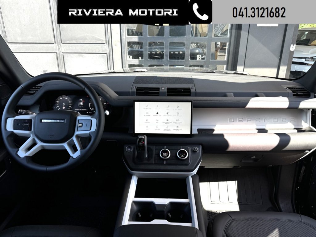 LAND ROVER Defender 110 3.0D I6 200 CV AWD Auto S - 7