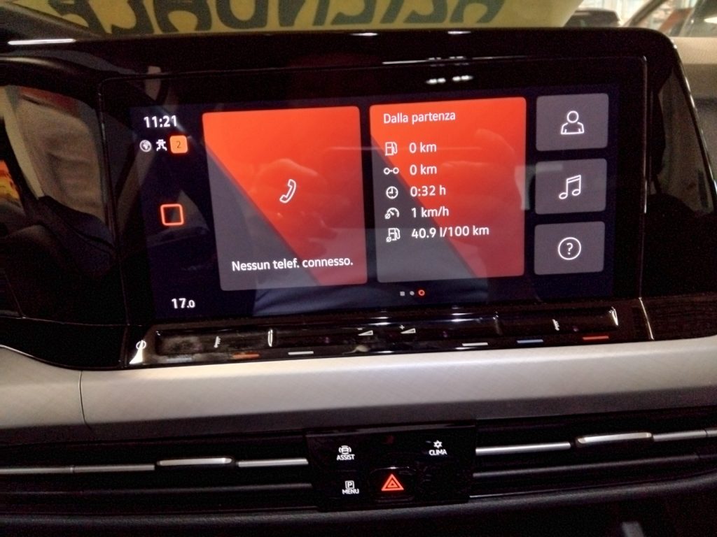 VOLKSWAGEN Golf 1.0 eTSI EVO Life DSG 17 MHEV - 21